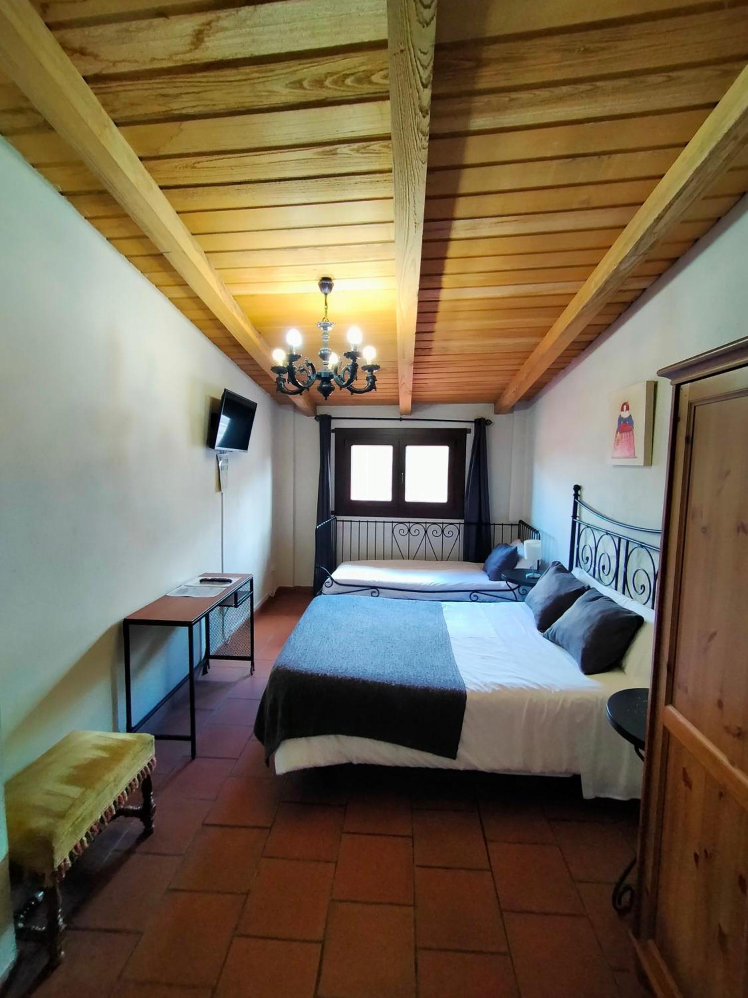 Casa Rural Garrido Ademuz Bagian luar foto